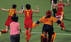 曲棍球视频,激情碰撞！曲棍球赛场精彩瞬间回顾